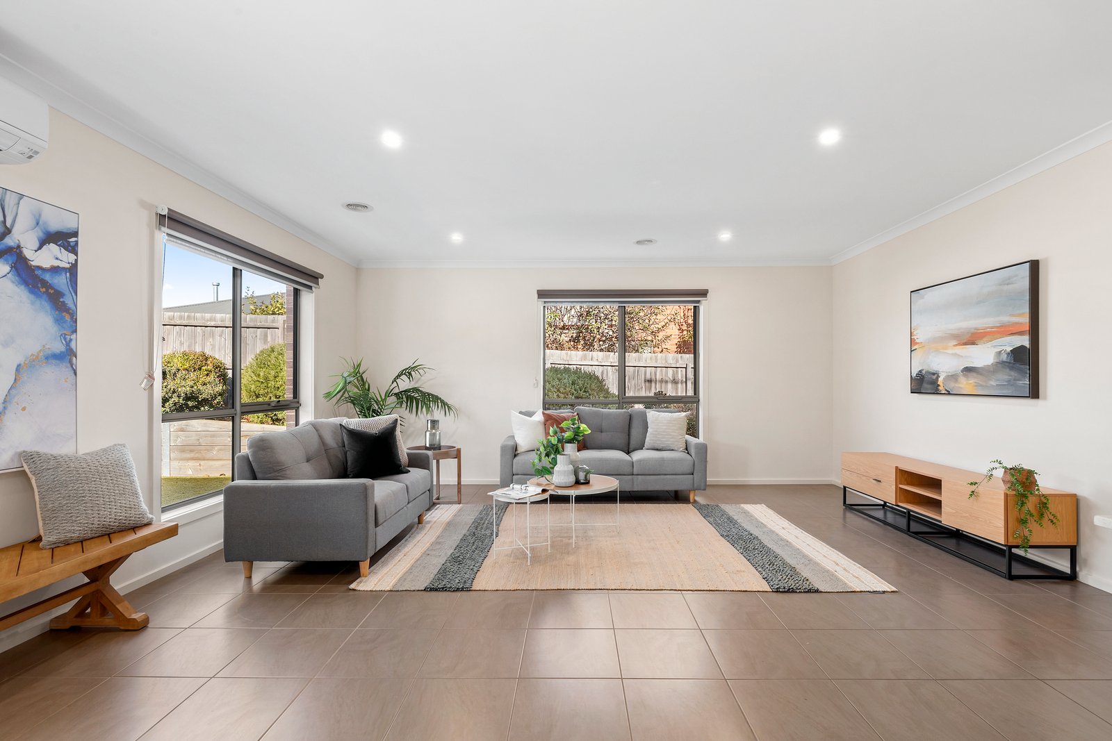Property Gallery Thumbnail 2
