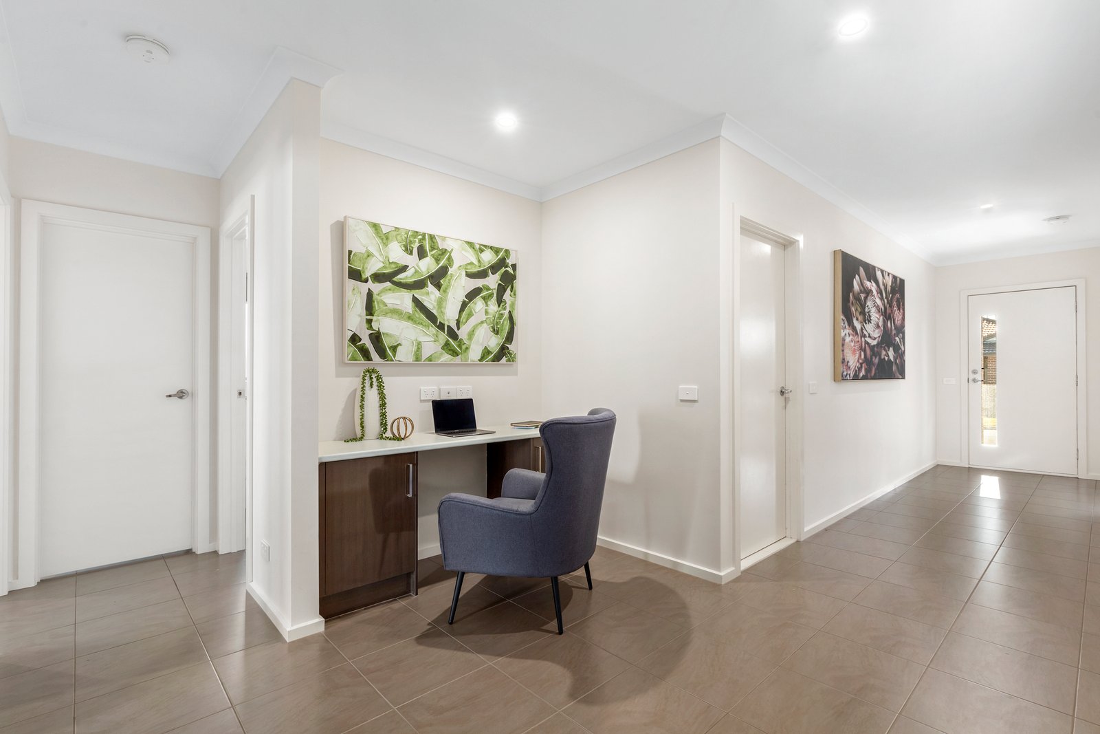 Property Gallery Thumbnail 9