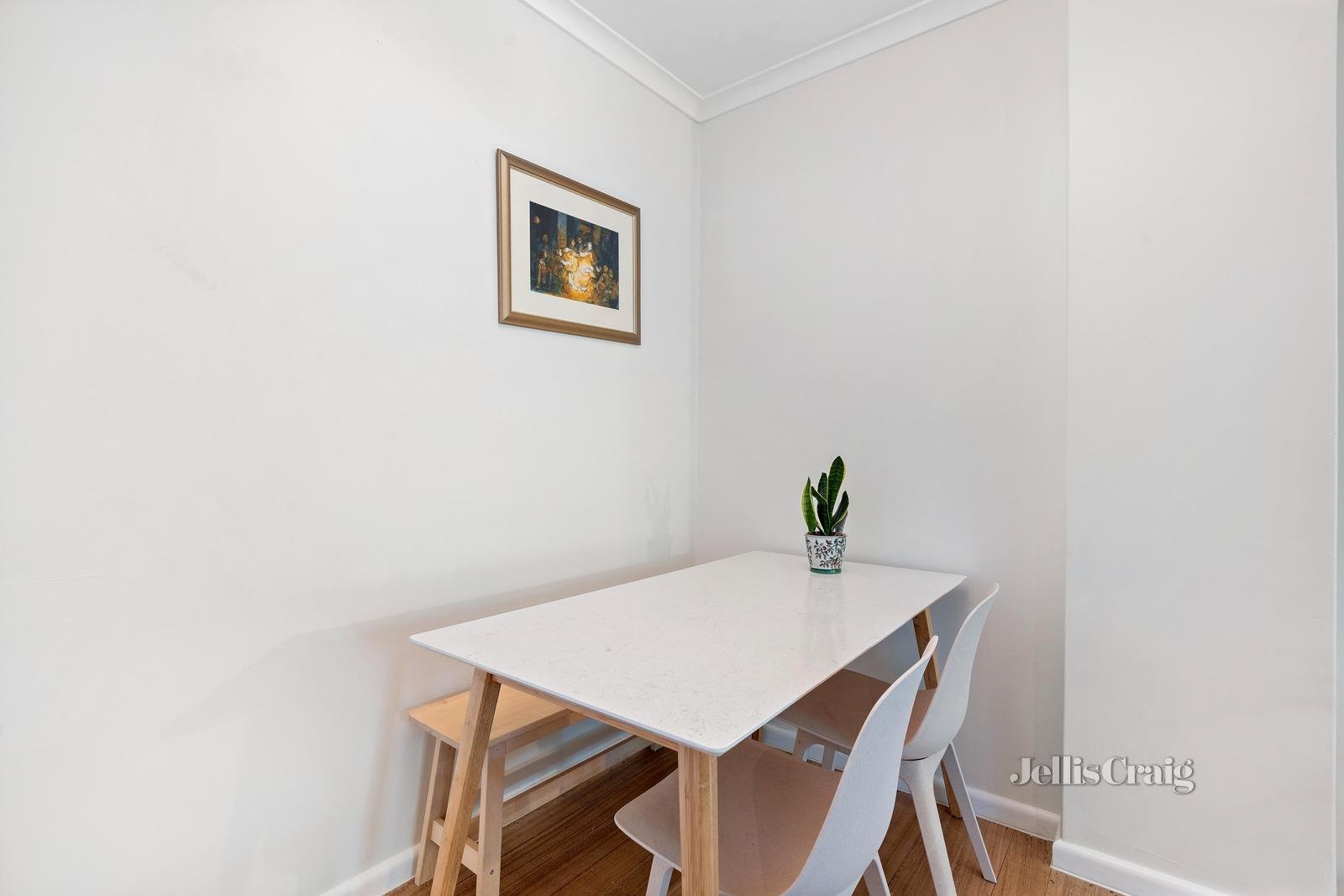 2/6 Russell Street, Nunawading image 4