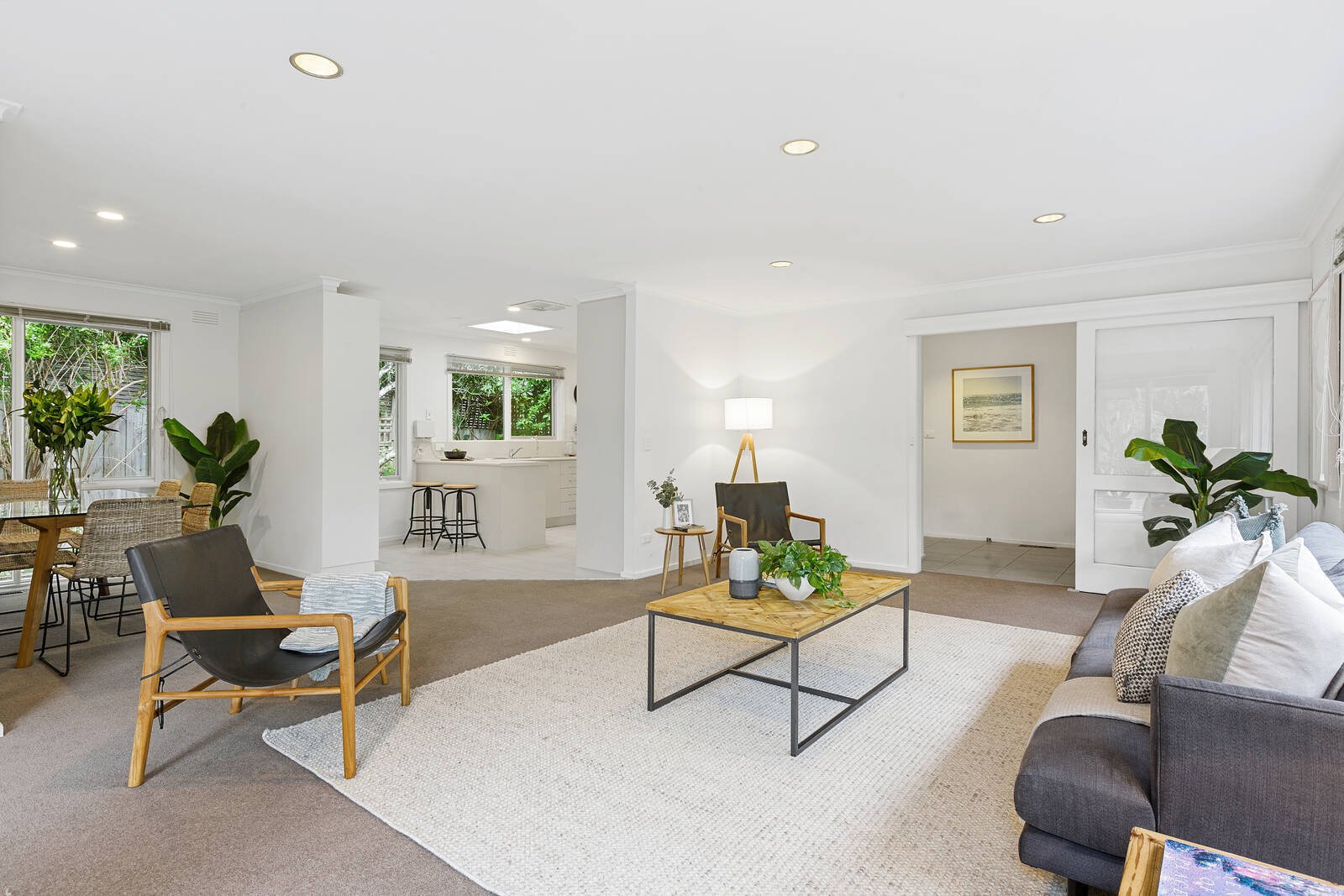 Property Gallery Thumbnail 3