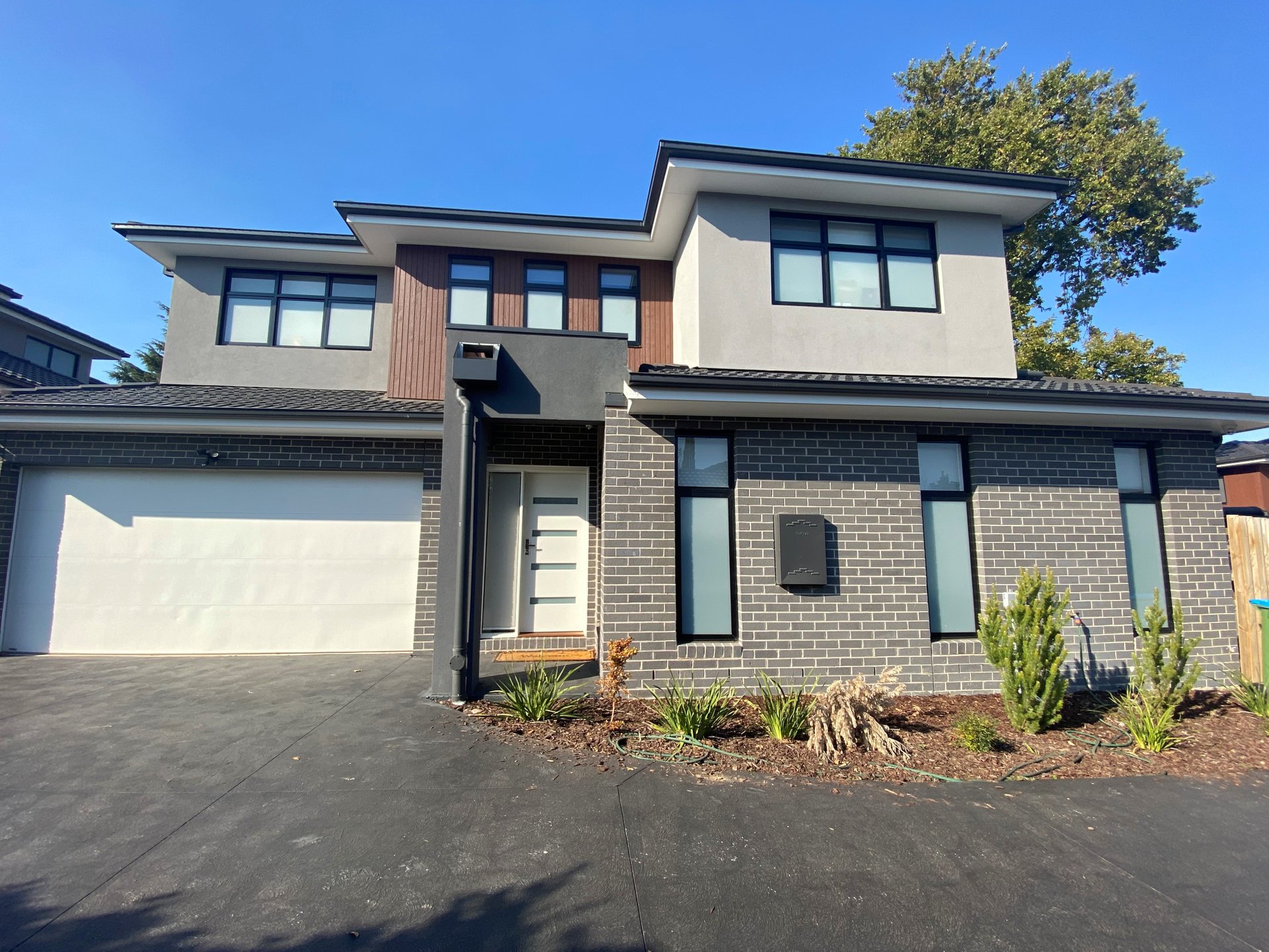 2/6 Ryland Avenue, Croydon image 1
