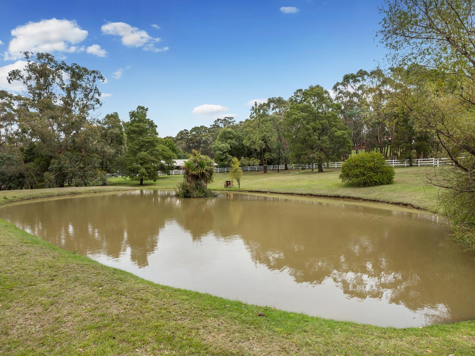26 Shannon Court, Woodend image 12