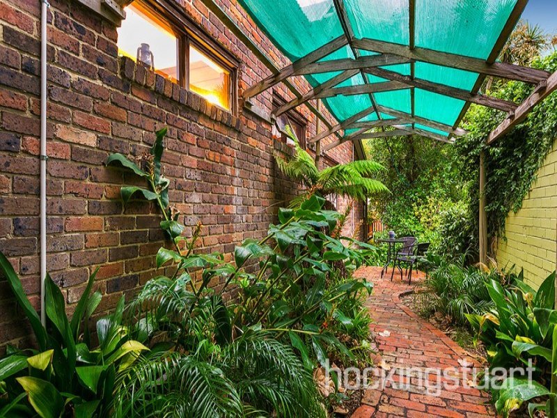 26 Shepherd Street, Surrey Hills image 10