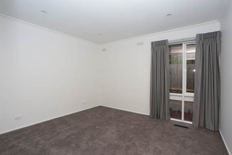 2/6 Smith Road, Camberwell image 3