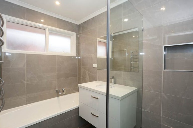 2/6 Smith Road, Camberwell image 4