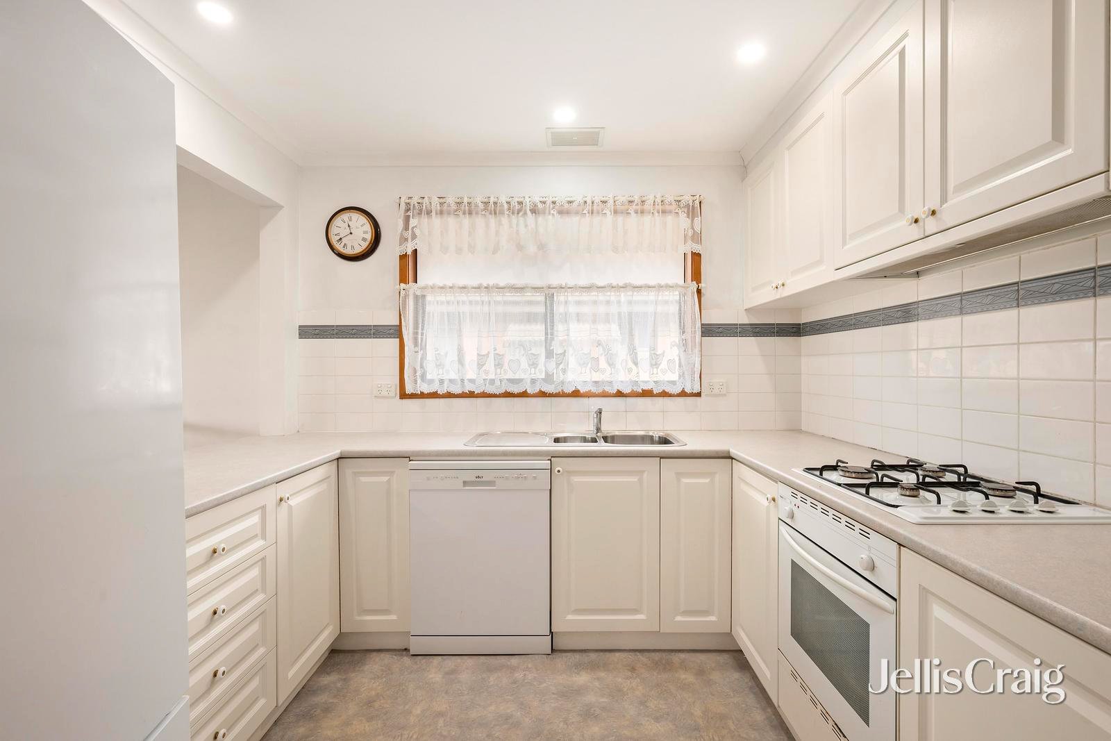 26 St Andrews Drive, Chirnside&nbsp;Park image 2