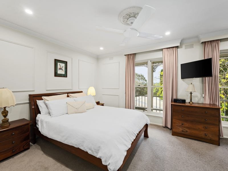 Property Gallery Thumbnail 9