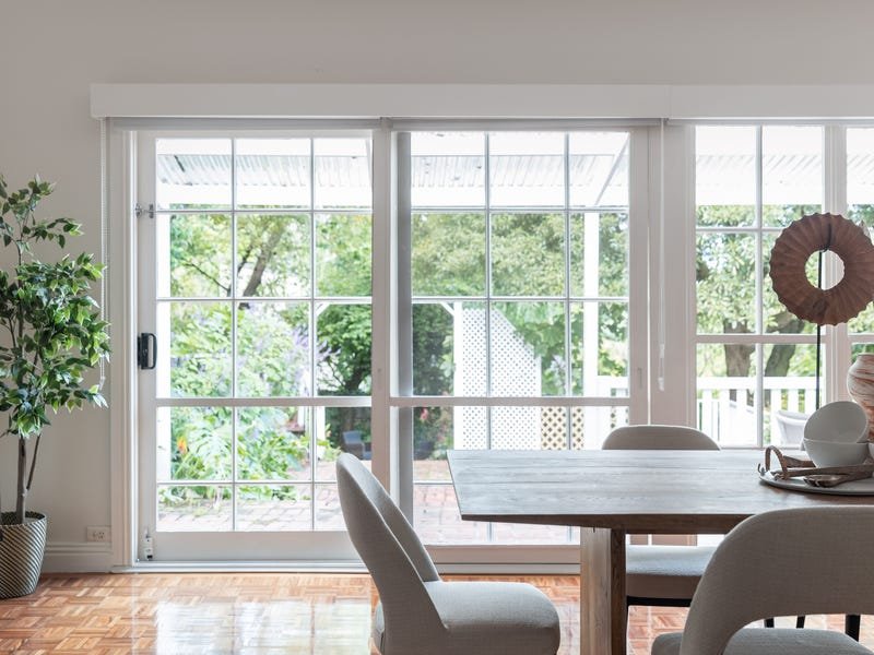 Property Gallery Thumbnail 8