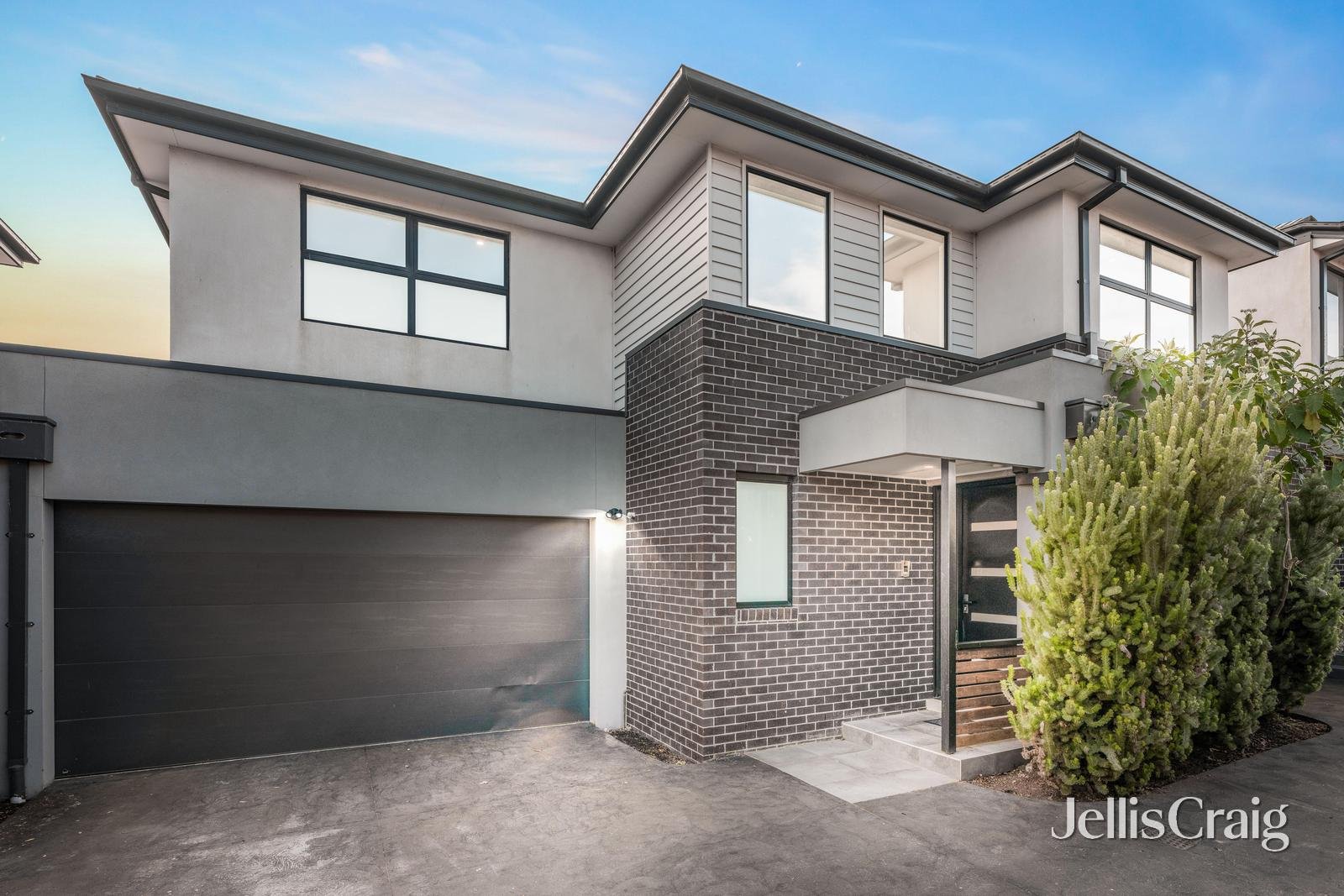 2/6 Sunhill Road, Templestowe&nbsp;Lower image 1