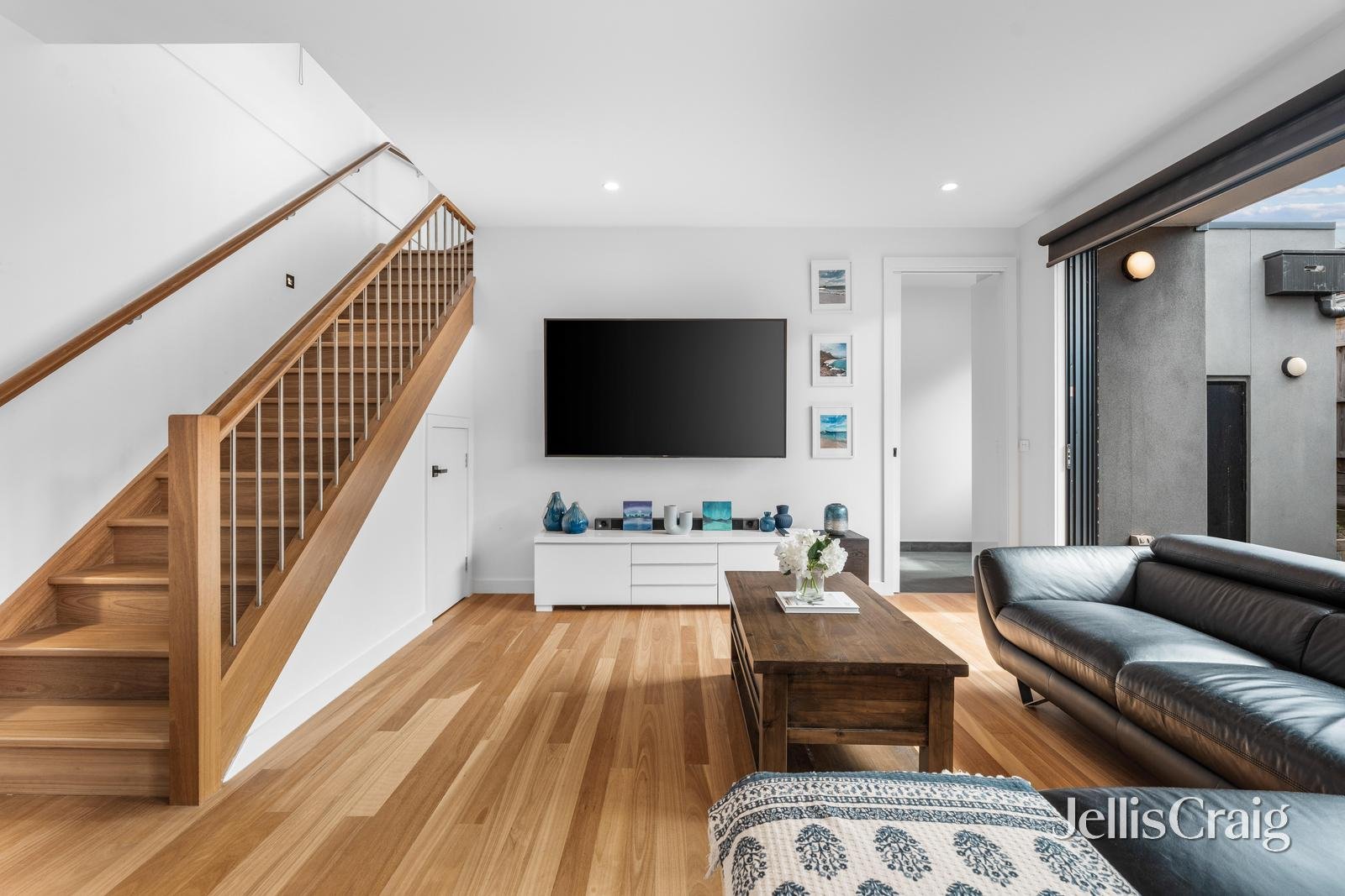 2/6 Sunhill Road, Templestowe&nbsp;Lower image 3