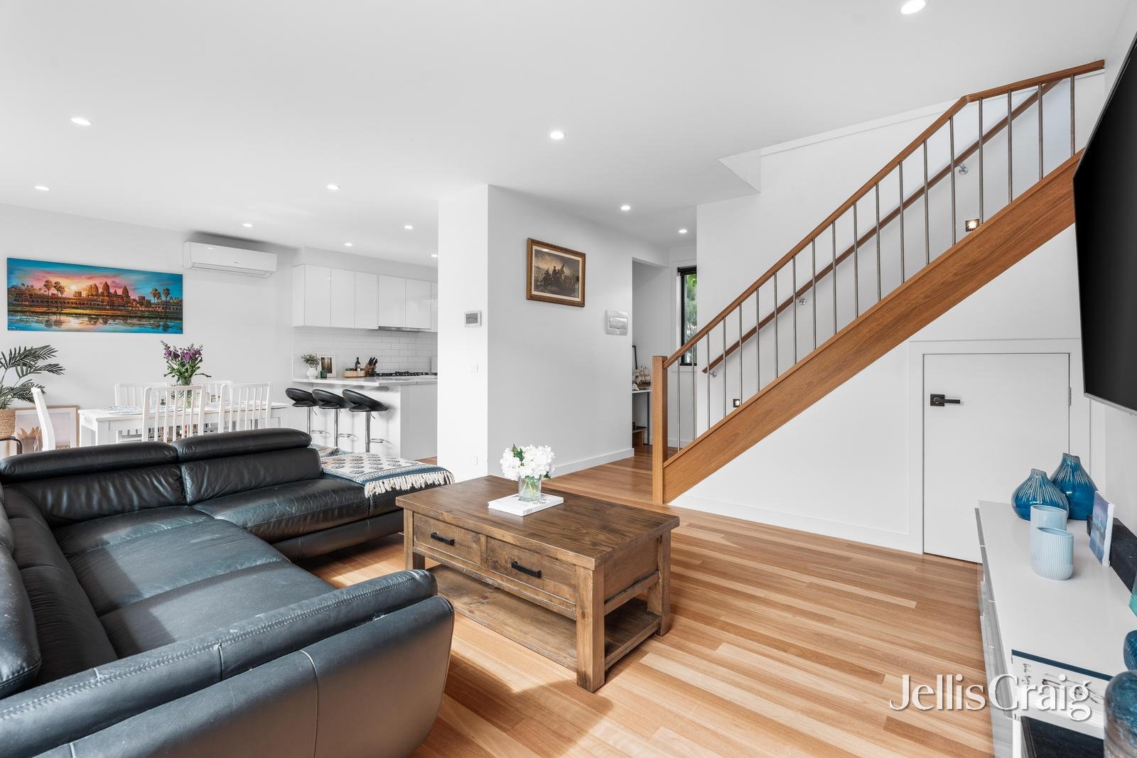 2/6 Sunhill Road, Templestowe&nbsp;Lower image 4
