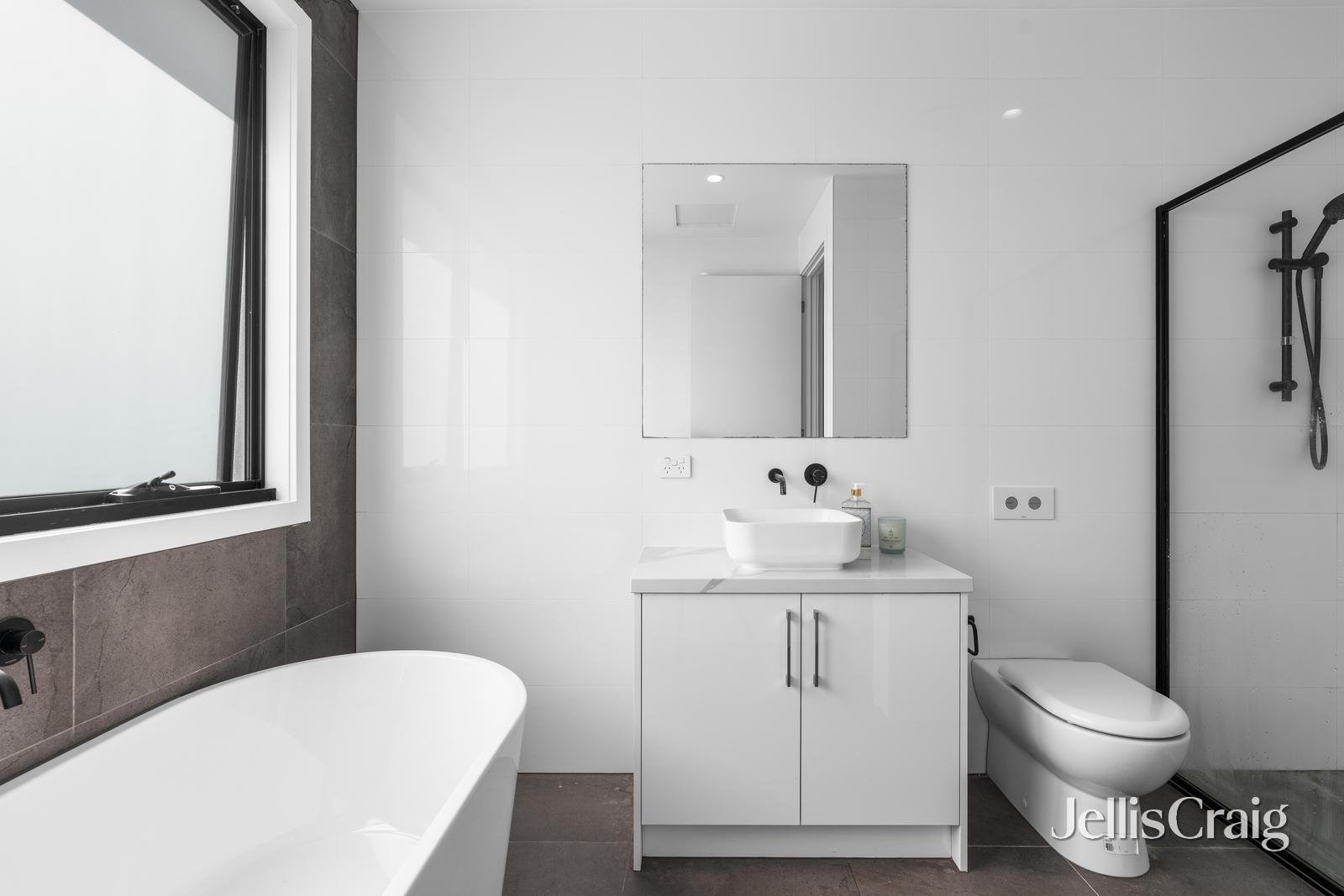 2/6 Sunhill Road, Templestowe&nbsp;Lower image 9