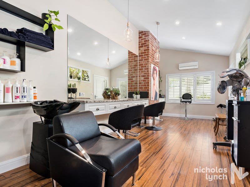 Property Gallery Thumbnail 8