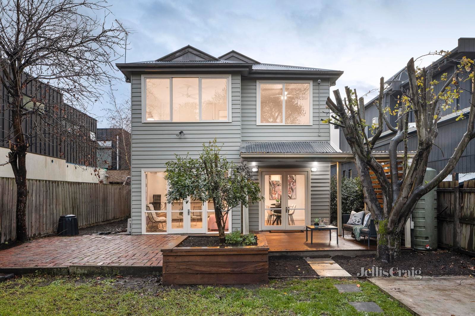 26 Thames Street, Northcote image 1