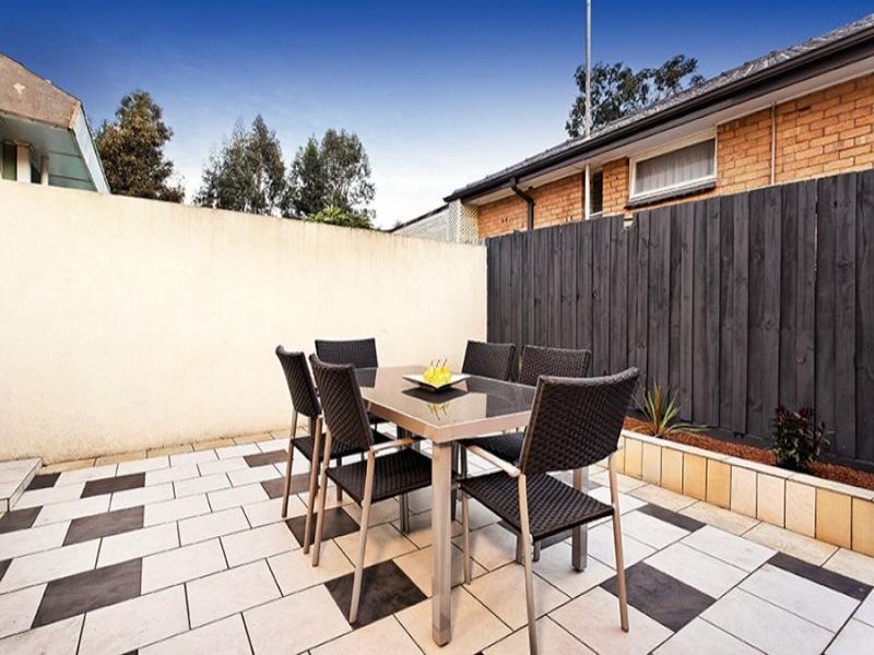 26 Thiele Street, Doncaster image 8