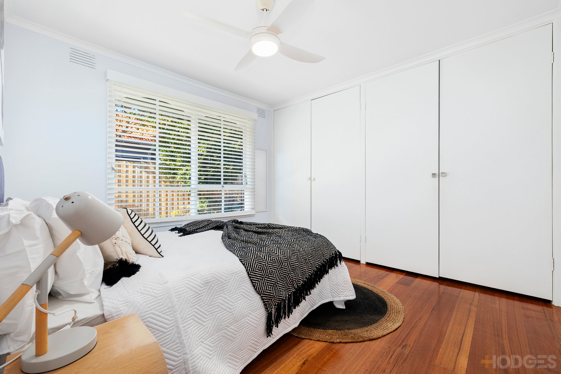 2 / 6 Venice Street Mentone