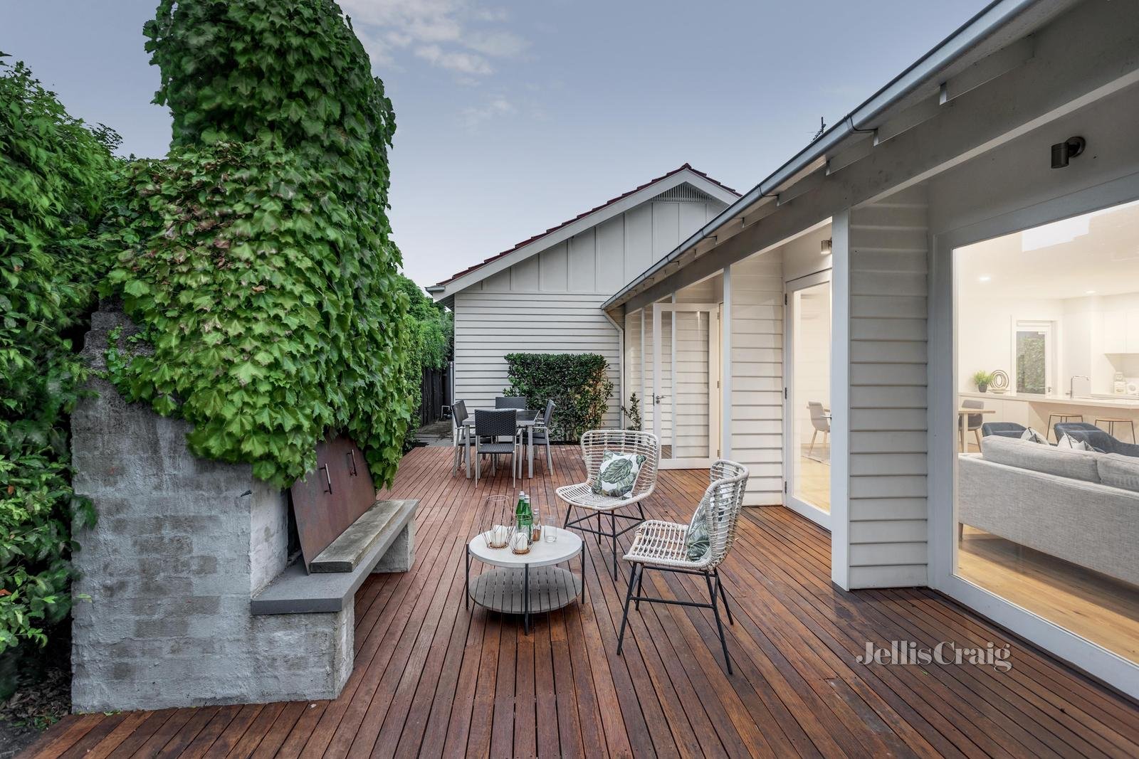 26 Walerna Road, Glen Iris image 10