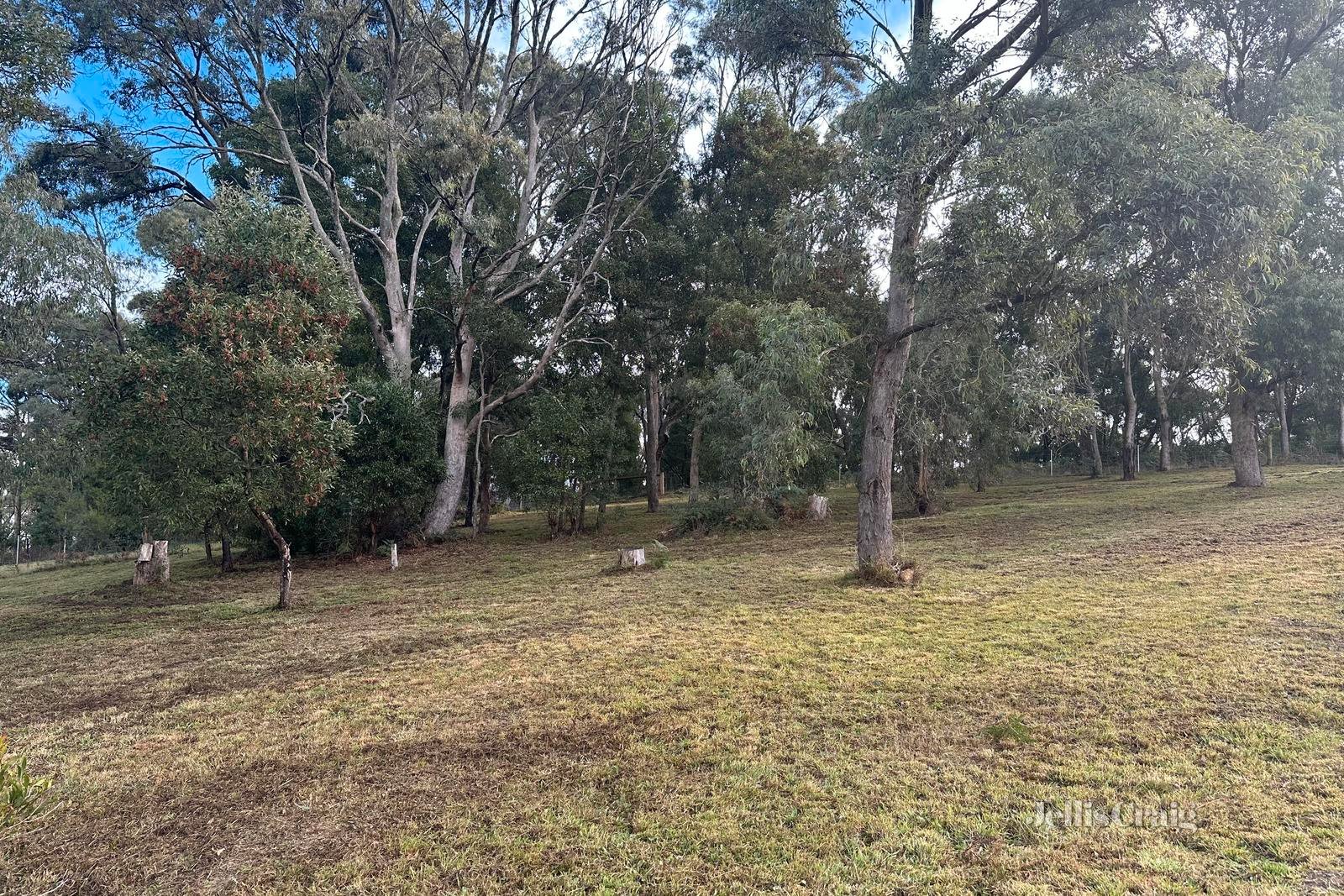 26 Walkers Lane, Mount Egerton image 5