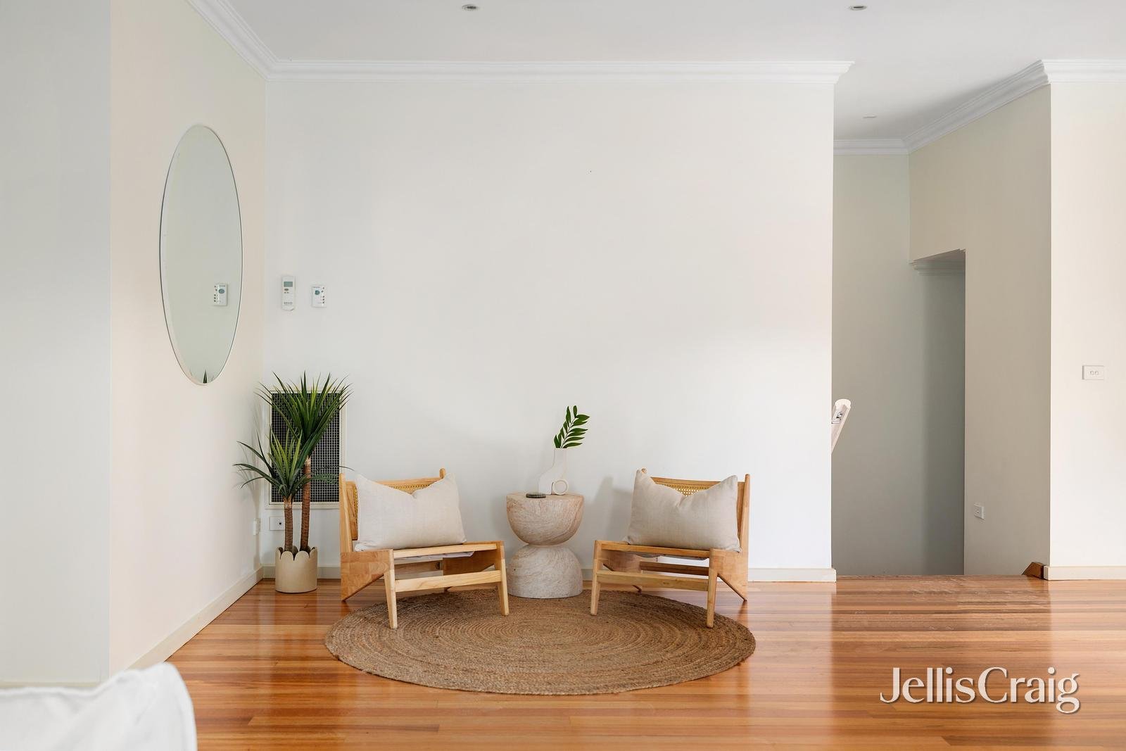 2/6 Walsh Street, Eltham image 9