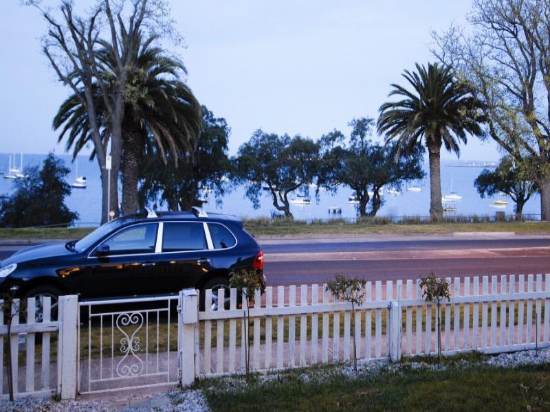 26 Western Beach, Geelong image 7