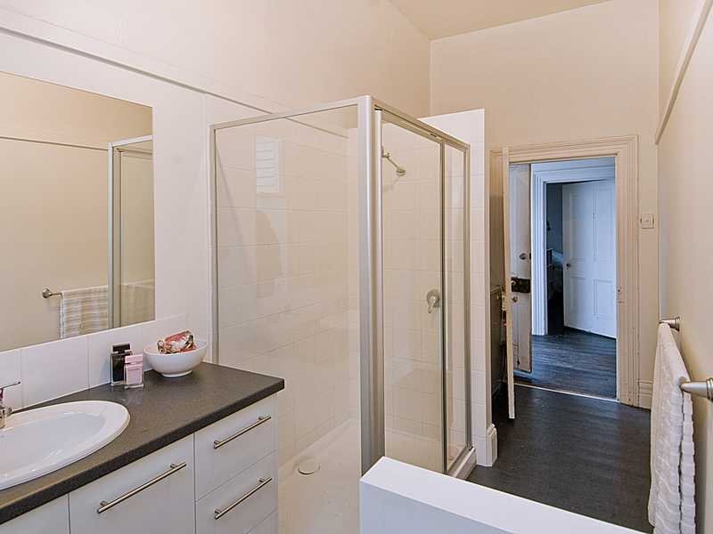 26 Western Beach Road, Geelong image 7