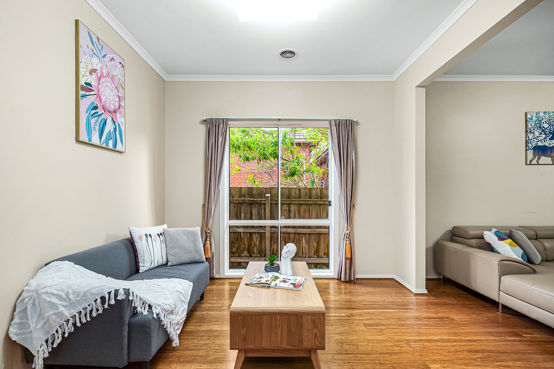 26 Willunga Way, Bundoora image 3