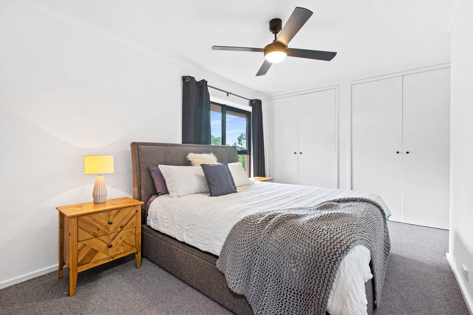 Property Gallery Thumbnail 6