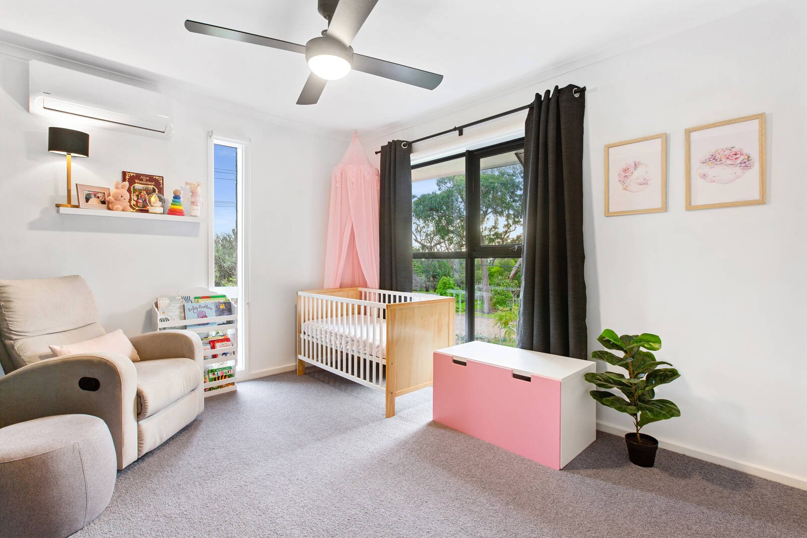 Property Gallery Thumbnail 8
