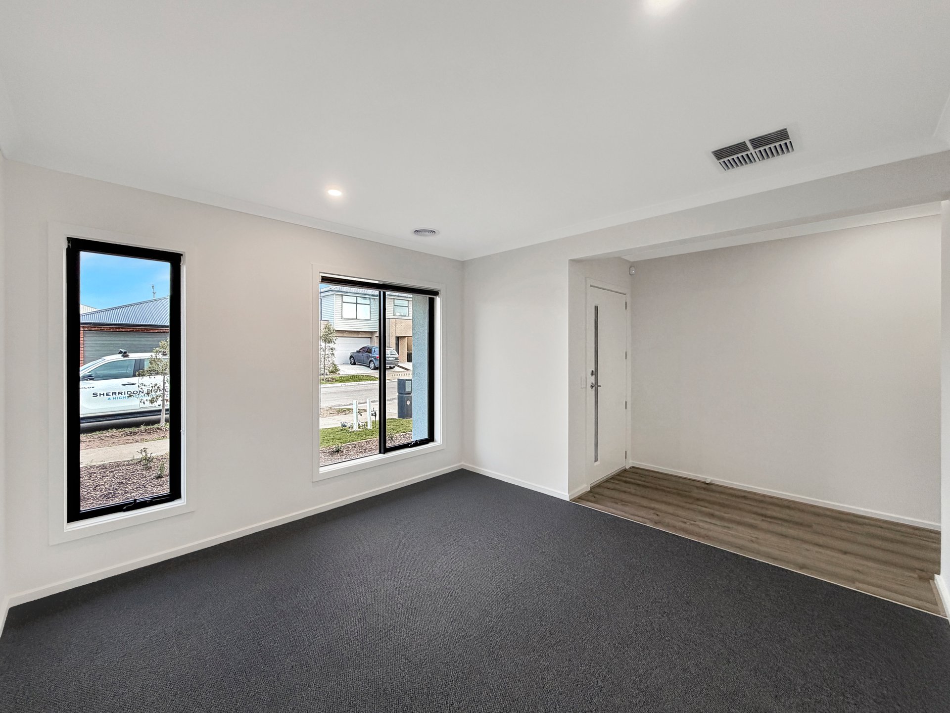 26 Wylie Street, Charlemont image 2