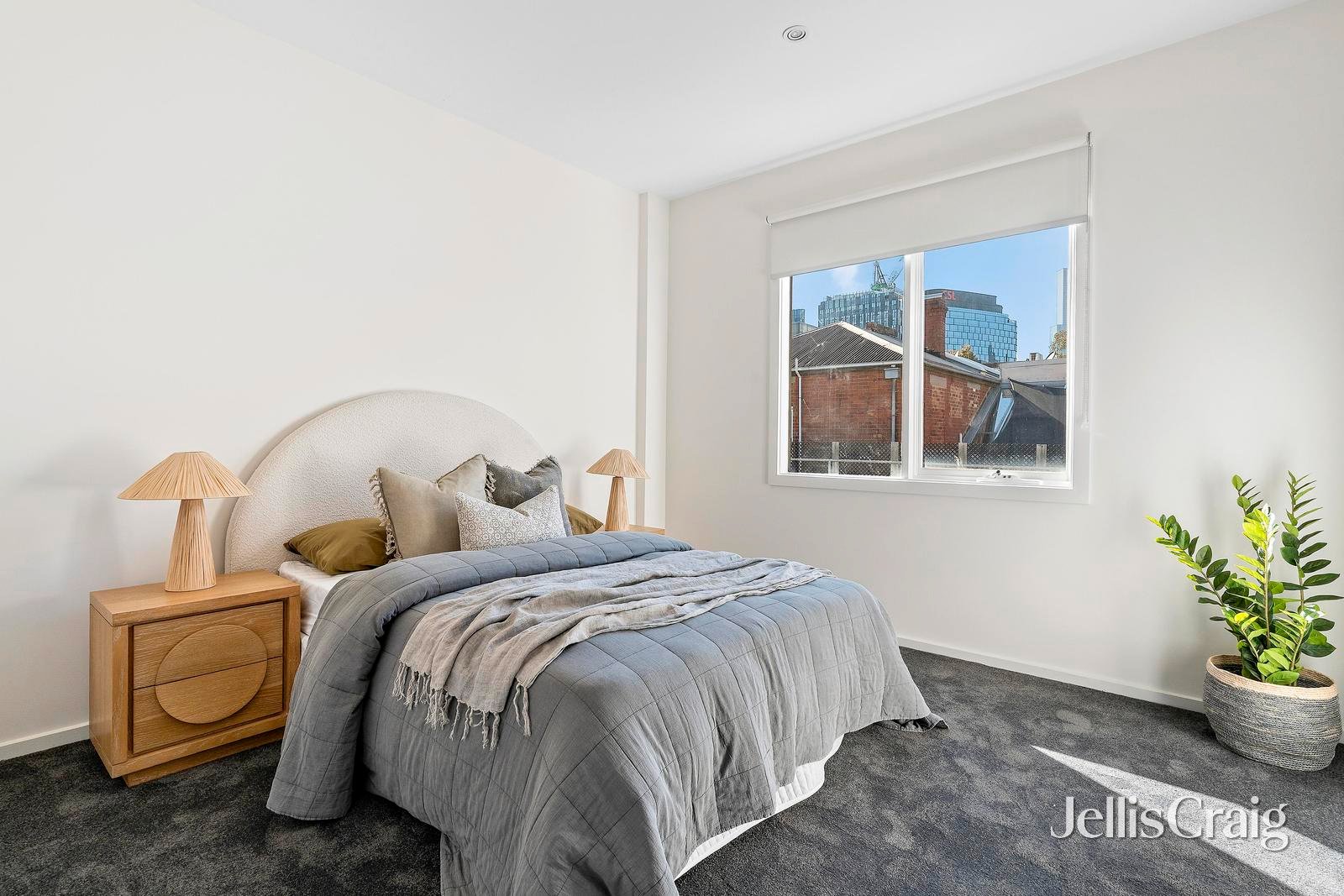 2/60 Courtney Street, North&nbsp;Melbourne image 6