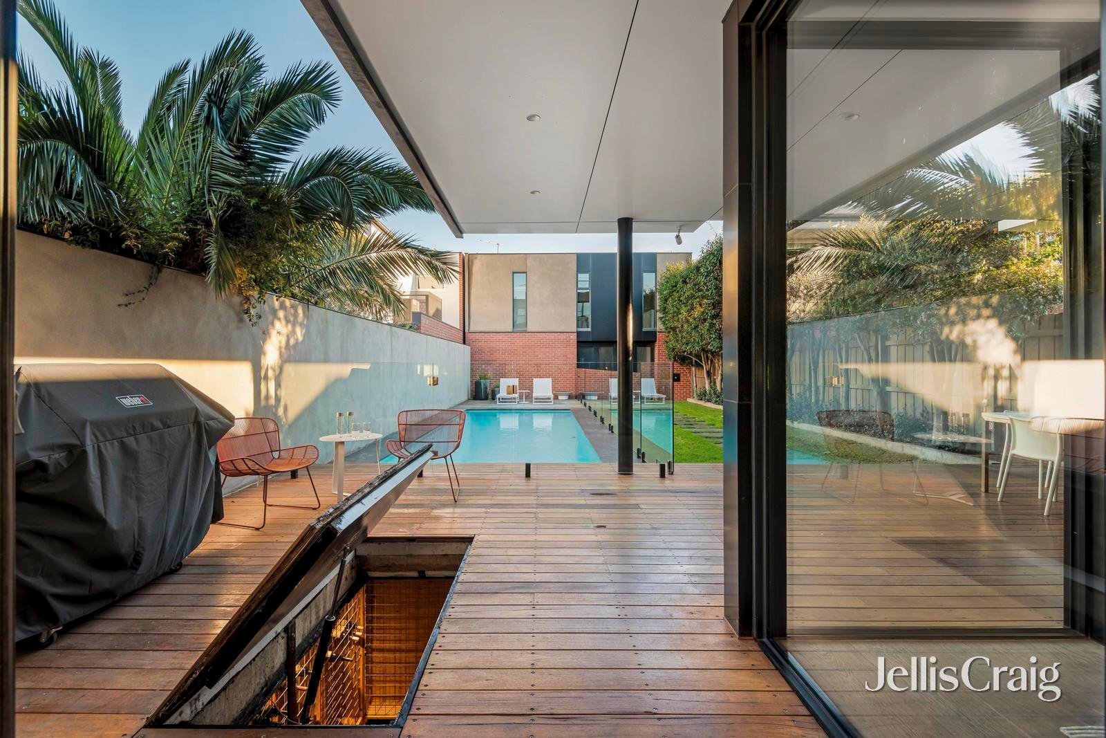 260 Danks Street, Middle Park image 17