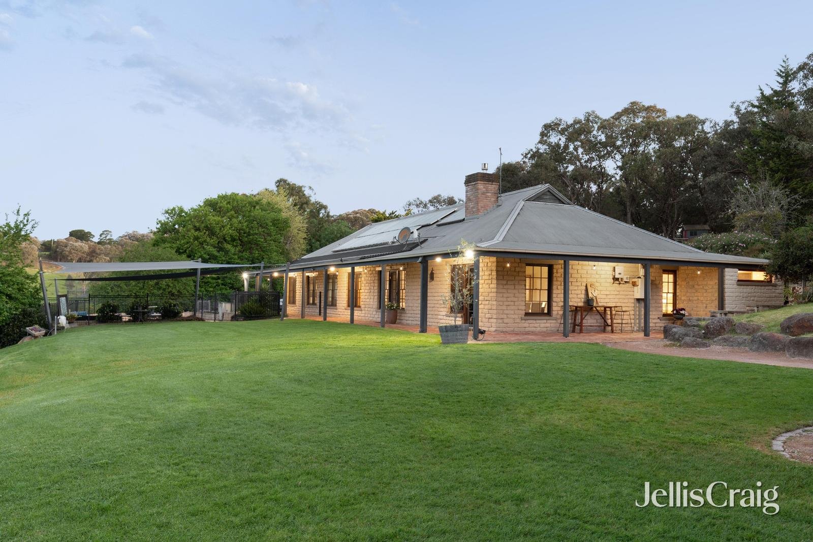 260 Flat Rock Road, Hurstbridge image 17