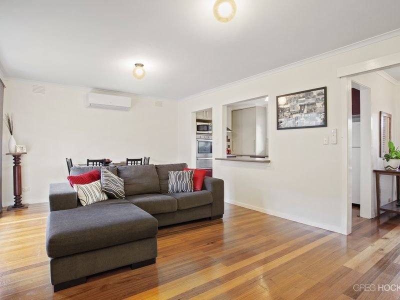 2/60 Grieve Parade, Altona image 1