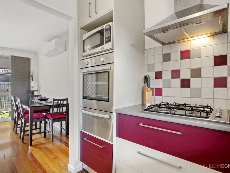 2/60 Grieve Parade, Altona image 5