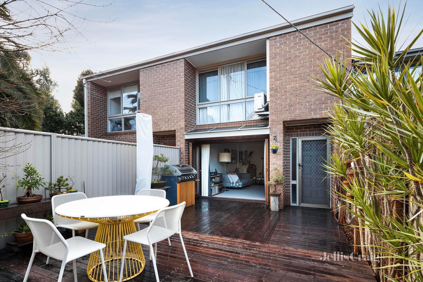 2/60 Peel Street, Kew image 1