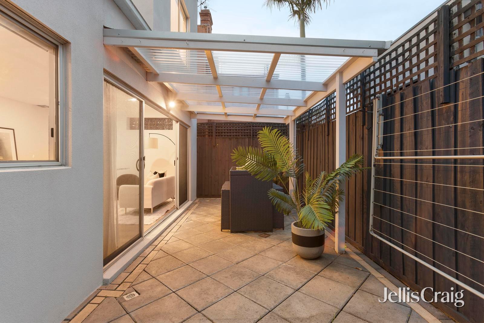 260 Ross Street, Port Melbourne image 14