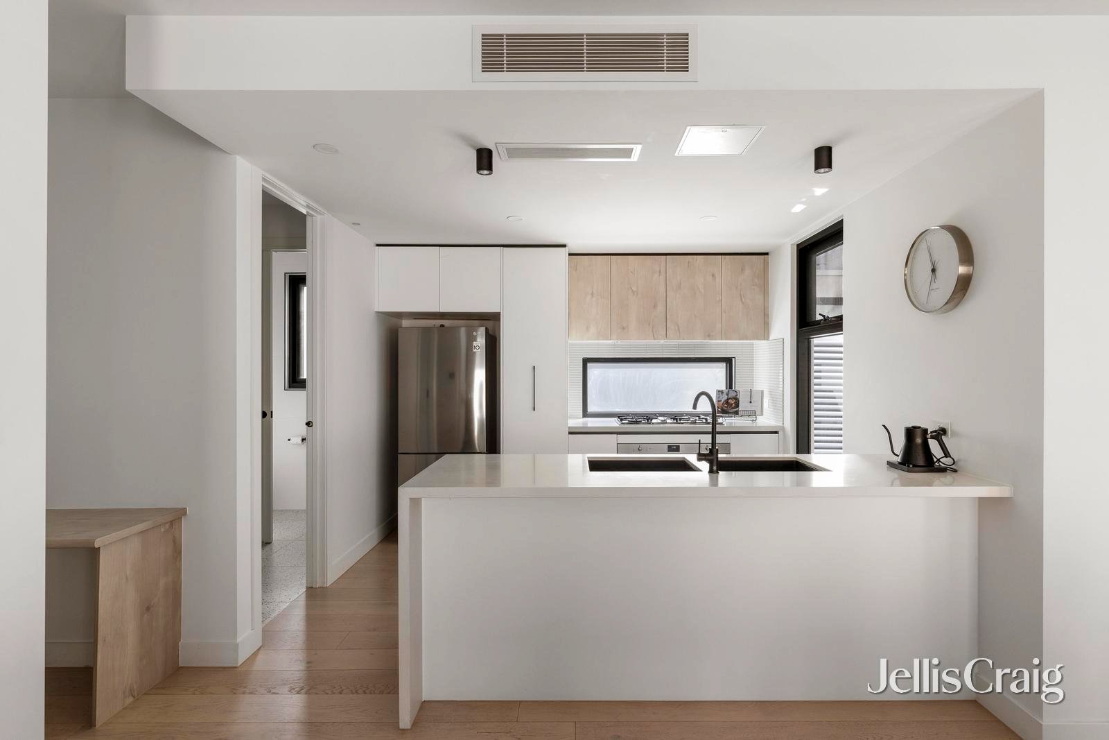 2/60 Station Street, Fairfield image 6