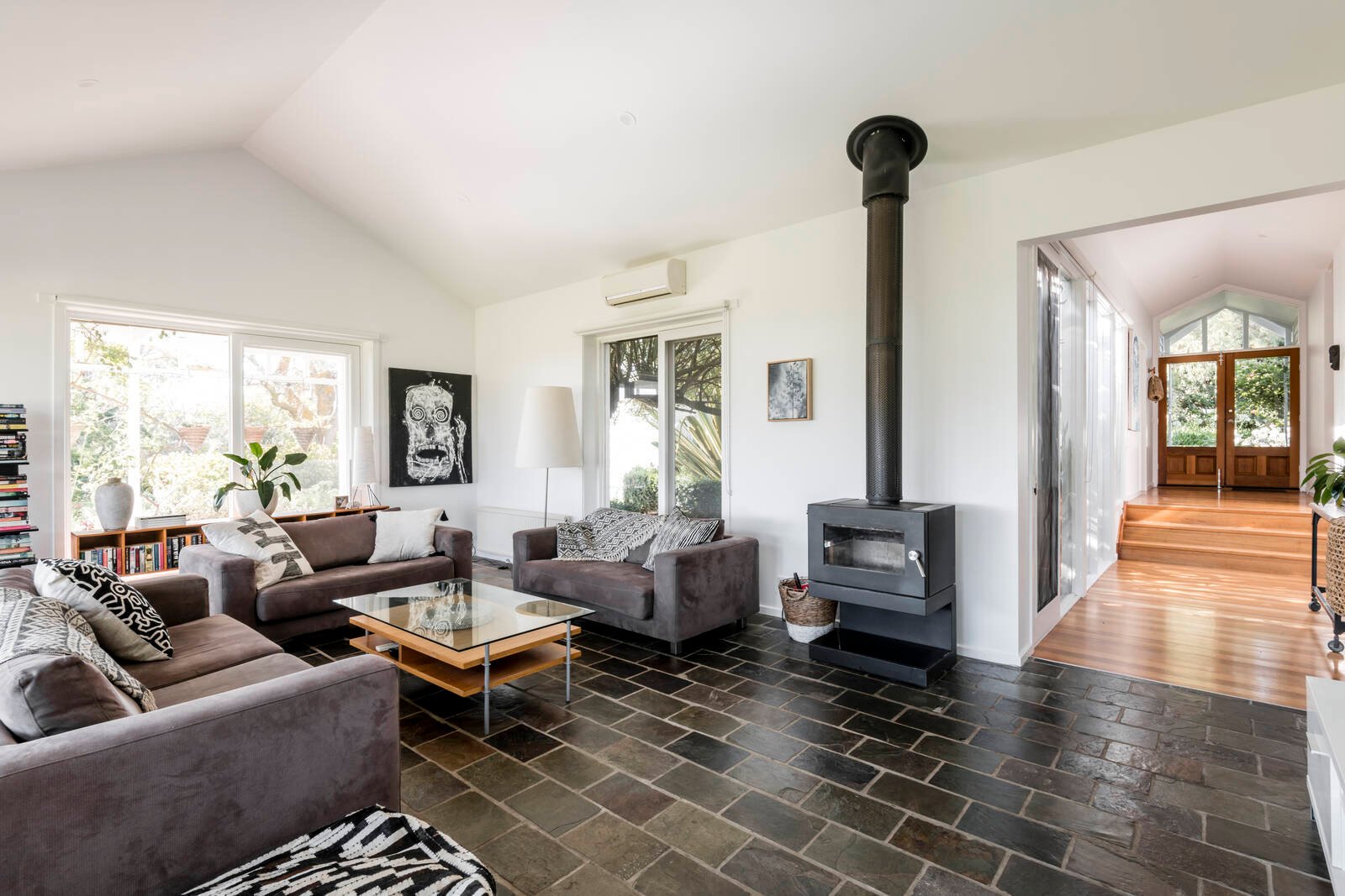 Property Gallery Thumbnail 4