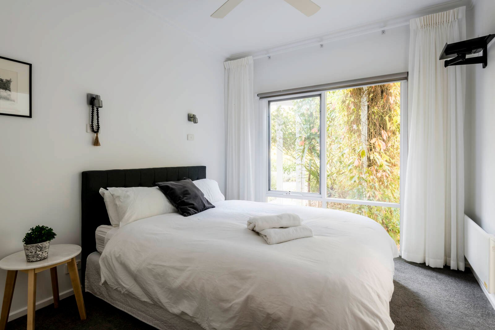 Property Gallery Thumbnail 16