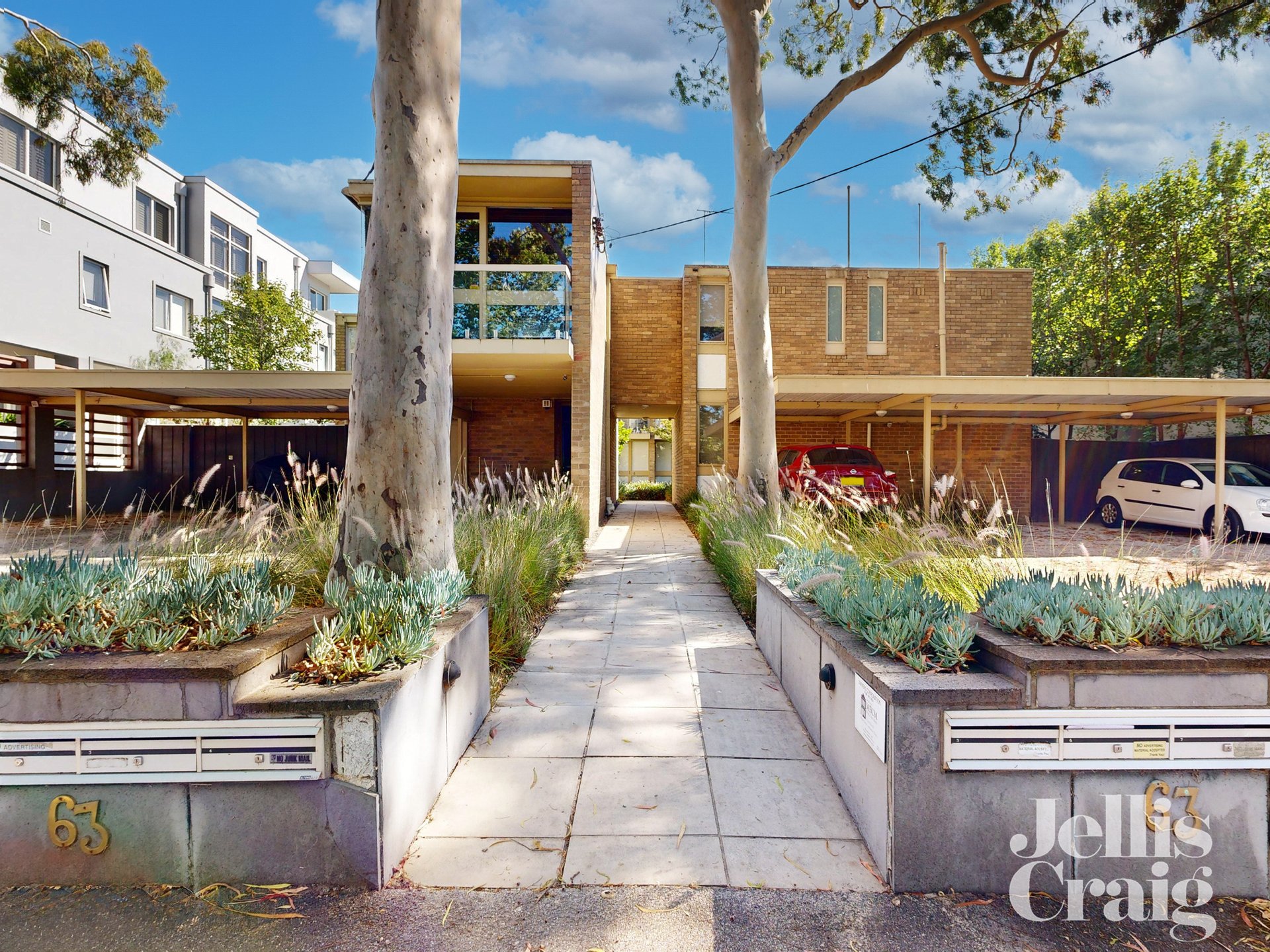 2/61-63 Denham Street, Hawthorn image 1