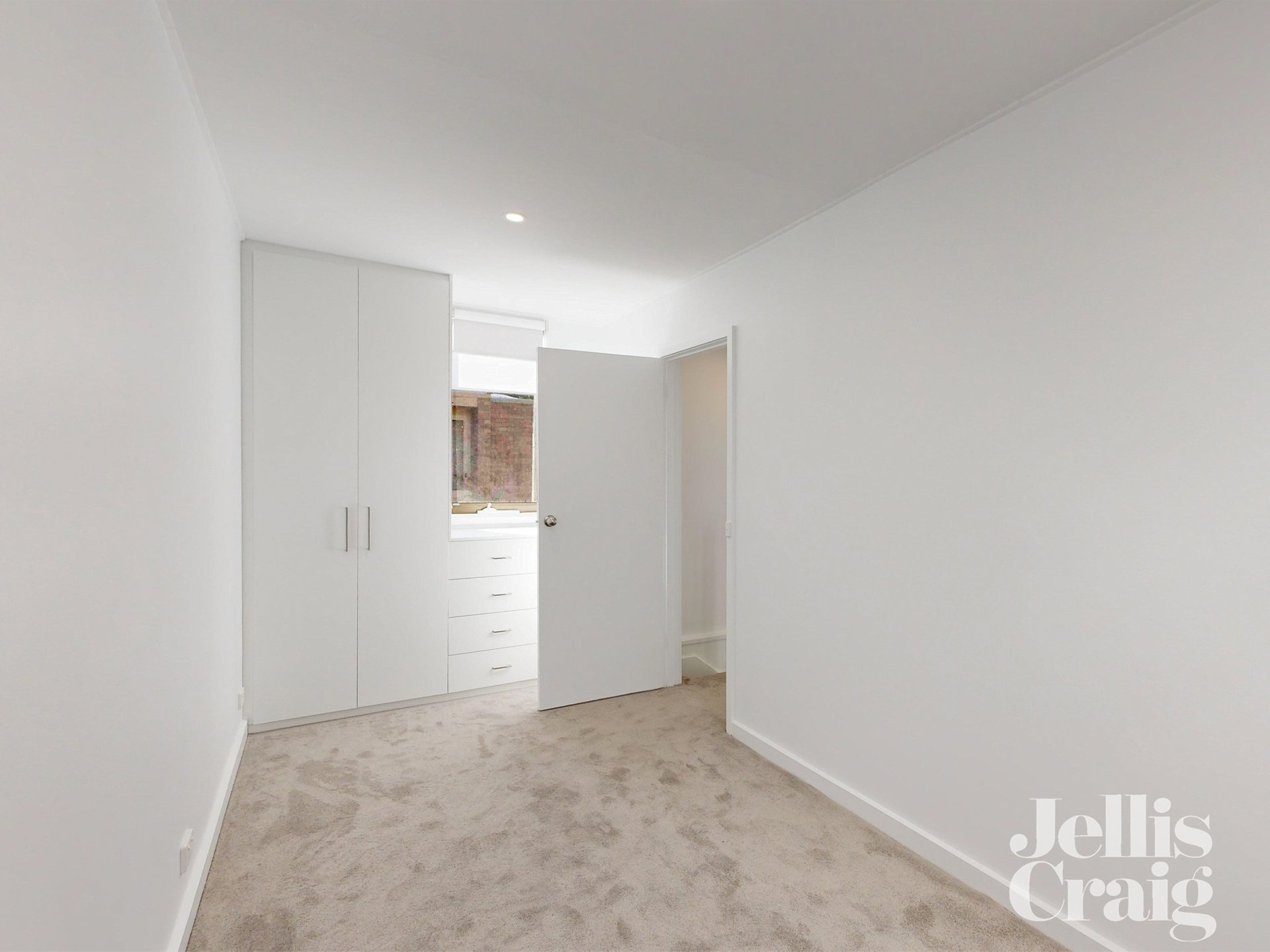 2/61-63 Denham Street, Hawthorn image 6