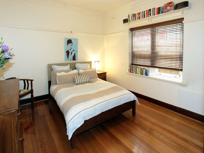 2/61 Blessington Street, St Kilda image 5