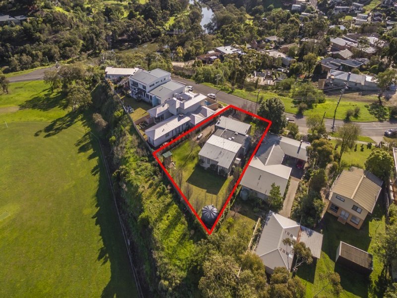 261 Noble Street, Newtown image 14