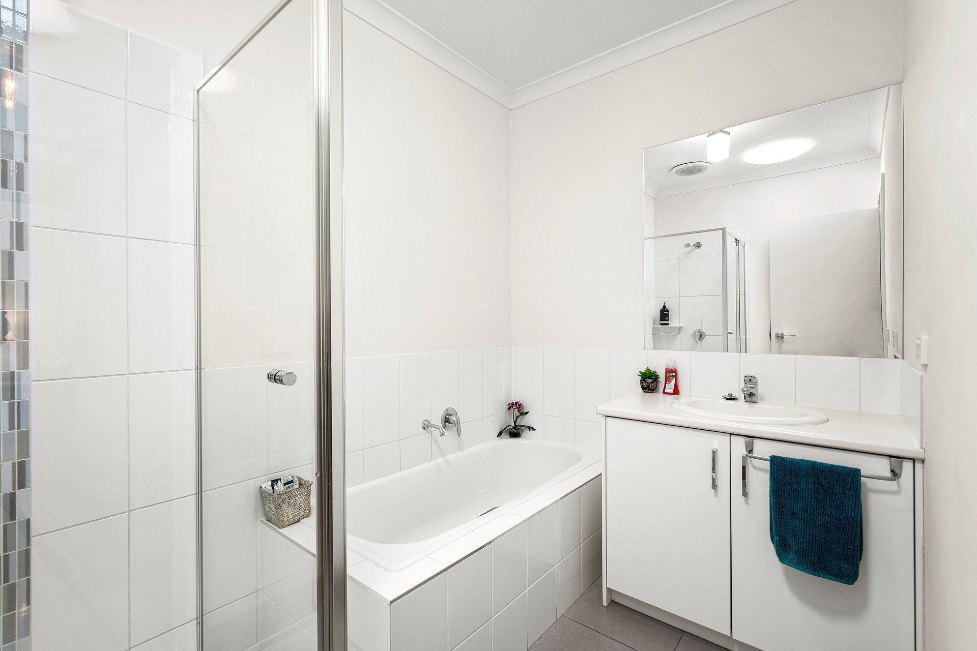 2/61 Ranfurlie Court, Forest Hill image 12
