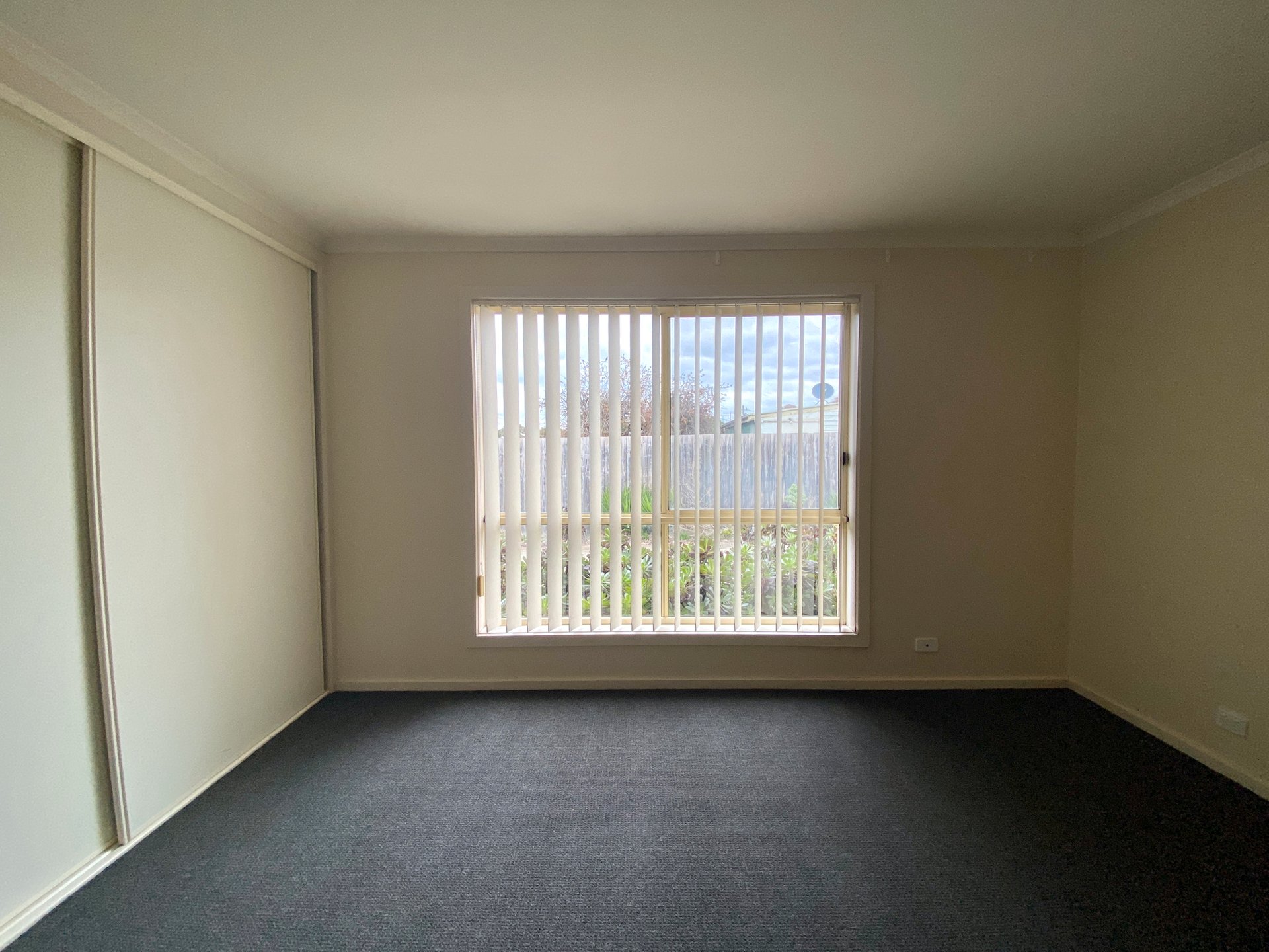 2/61 Rennie Street, Lara image 5