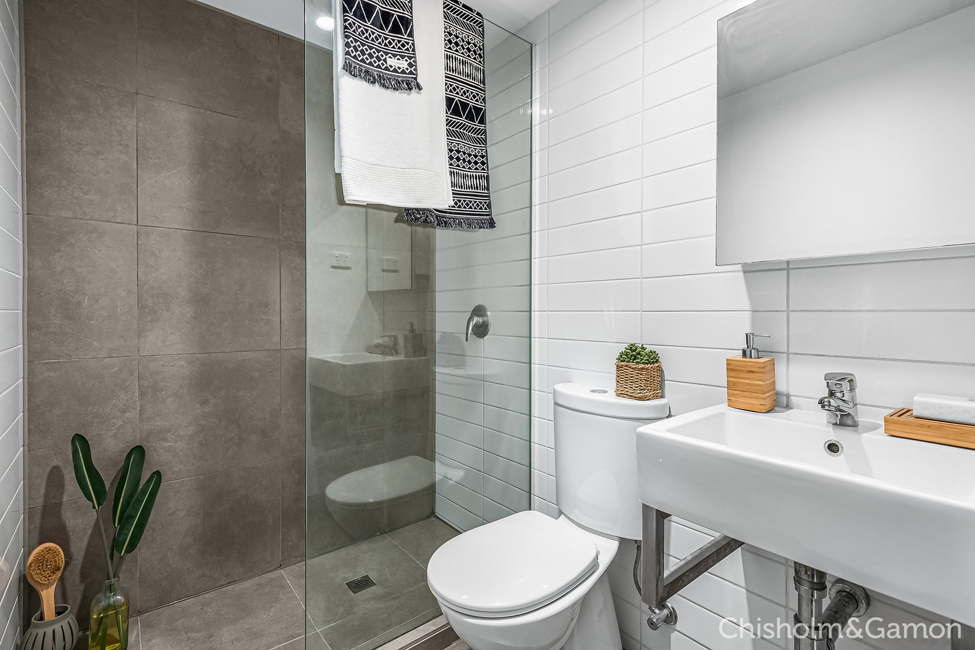 26/127 Grey Street, St Kilda image 4