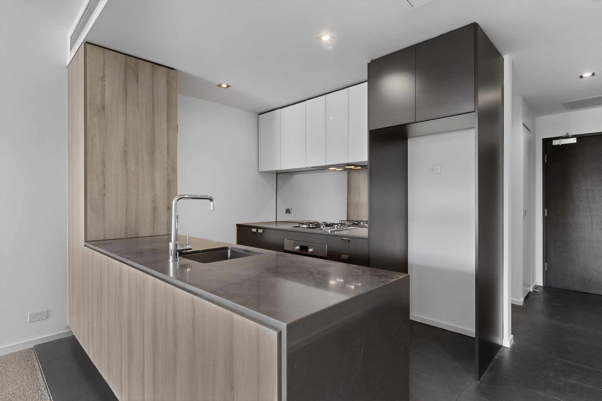 261/284-286 Highett Road, Highett image 3