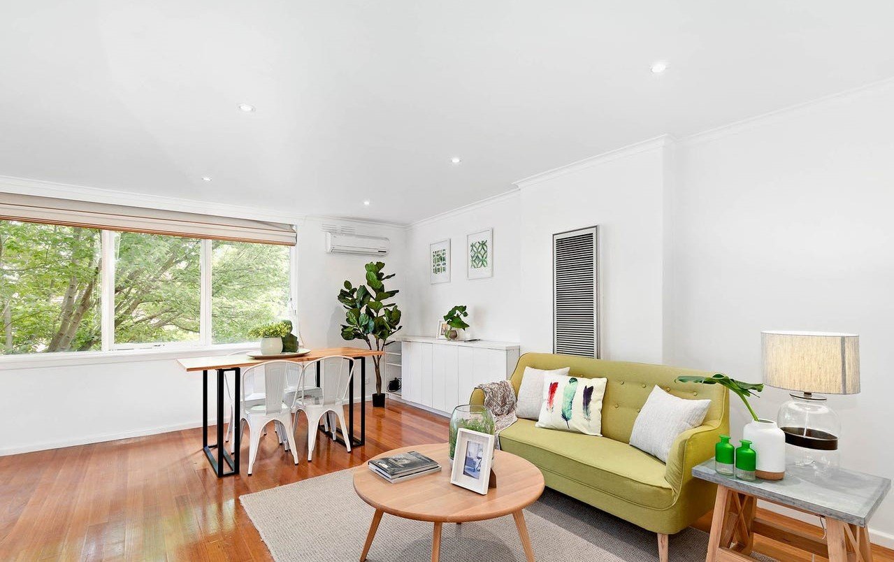 Property Gallery Thumbnail 3