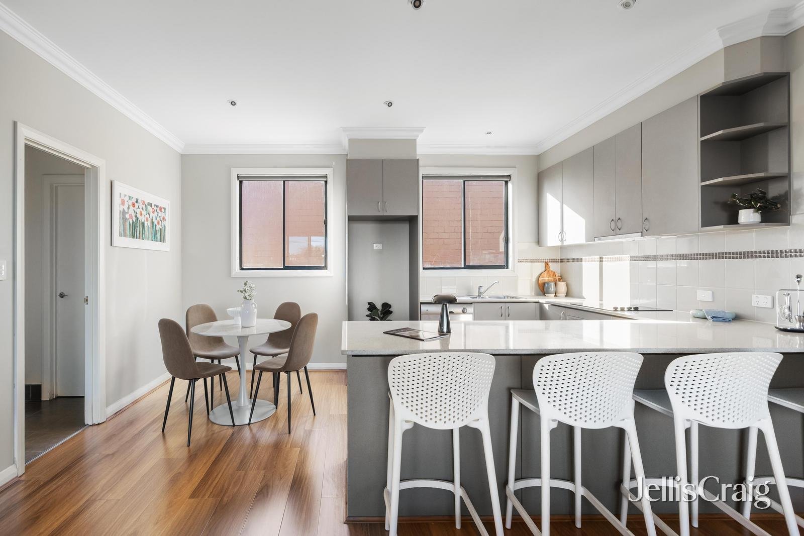2/619-621 Centre Road, Bentleigh&nbsp;East image 3
