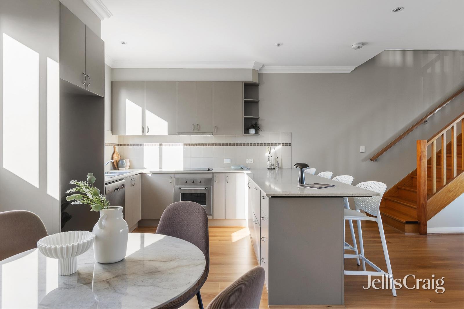 2/619-621 Centre Road, Bentleigh&nbsp;East image 4
